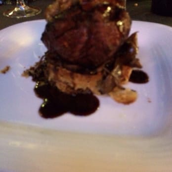 My Way Lounge Restaurante - Flavorful filet with mushrooms and potatoes - Spanish Near Me - Barcelona, B My Way Lounge Restaurante - Flavorful filet with mushrooms and potatoes - Spanish Near Me - Barcelona, B