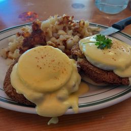 Crab Cake Benedict