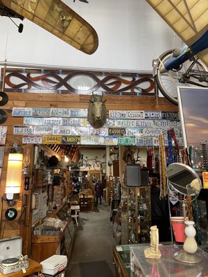 Seattle Antiques Market by null