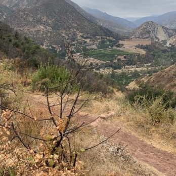 Cozy Dell Trail - Hiking Near Me - Ojai, California