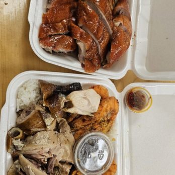 Siu Lap City 燒臘城 - 11/27/24: half duck $17, (full is $31), large rice plate - 2 meats with veggies and rice. Good portion, good price! - Chinese Near Me - Houston, Texas Siu Lap City 燒臘城 - 11/27/24: half duck $17, (full is $31), large rice plate - 2 meats with veggies and rice. Good portion, good price! - Chinese Near Me - Houston, Texas