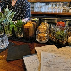 Juniper - All the fresh drink toppings