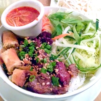 Pho Basil - Bun Thit Nuong with Grilled Pork and a Crispy Roll - Vietnamese Near Me - Boston, Massachusetts