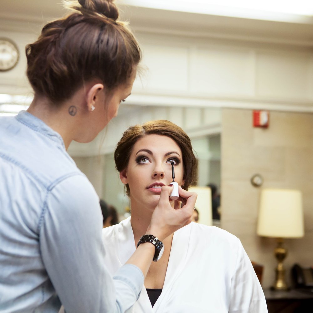 Epoch Studio Salon - Chicago - The wonderful Zee finishing up my makeup on the big day! - Hair Extensions Near Me - Chicago, Illinois Epoch Studio Salon - Chicago - The wonderful Zee finishing up my makeup on the big day! - Hair Extensions Near Me - Chicago, Illinois
