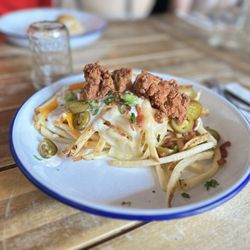 Sweet Chick - Loaded Cheese Fries with chicken