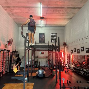 Power Core Fitness - Gyms Near Me - Miami, Florida