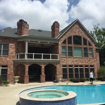 Art's Custom Seamless Gutters - Gutter Services Near Me - Edwardsville, Illinois Art's Custom Seamless Gutters - Gutter Services Near Me - Edwardsville, Illinois