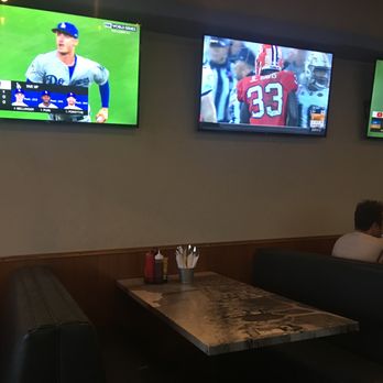 Coaster Saloon - Beer Bar Near Me - San Diego, California