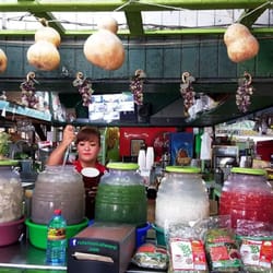 Frutería El Cañaveral - La señora de las aguas.