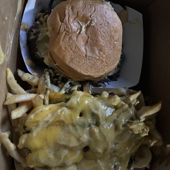 Burger 3000 - Burgers Near Me - Chatsworth, California