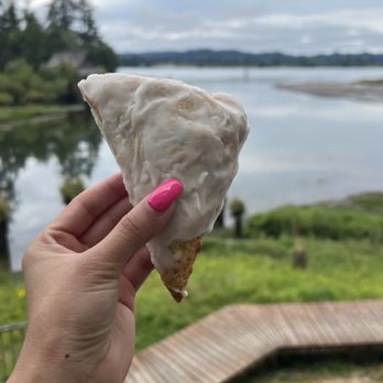 The Cottage Bread And Breakfast - Lemon Poppyseed scone - Bakeries Near Me - Cathlamet, Washington The Cottage Bread And Breakfast - Lemon Poppyseed scone - Bakeries Near Me - Cathlamet, Washington