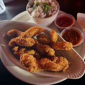 The Free Man - Fried Shrimp Cocktailshrimp - Cajun/Creole Near Me - Dallas, Texas The Free Man - Fried Shrimp Cocktailshrimp - Cajun/Creole Near Me - Dallas, Texas