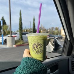 The Coffee Bean & Tea Leaf - GreenMatcha Iced Tea Latte with Almond Milk