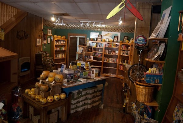 Bluff Mountain Outfitters by null