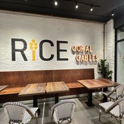 Rice Mediterranean Kitchen - Inside seating