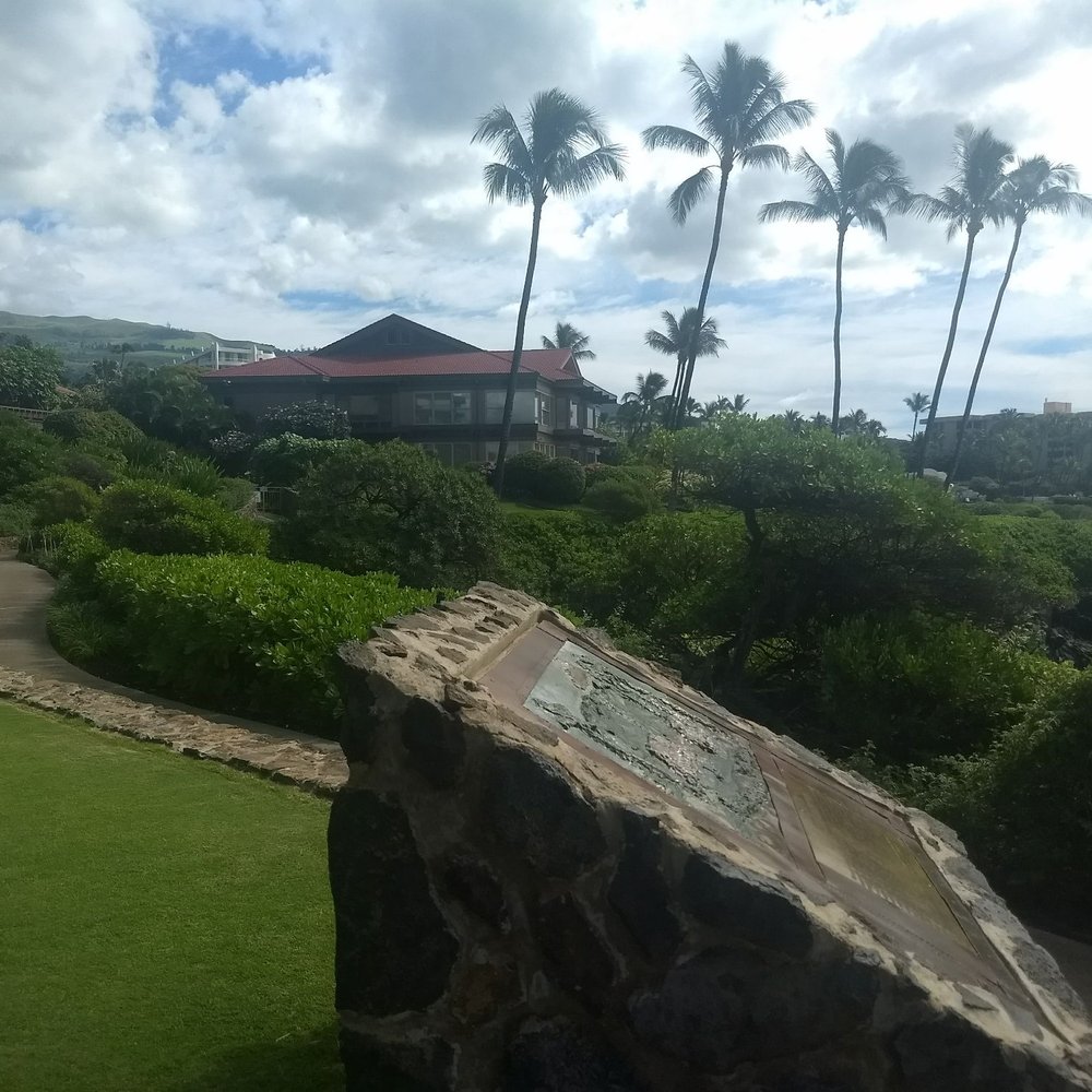 Wailea Beach Path - $17 million condo in background at Wailea Point for sale. - Hiking Near Me - Maui, Hawaii Wailea Beach Path - $17 million condo in background at Wailea Point for sale. - Hiking Near Me - Maui, Hawaii