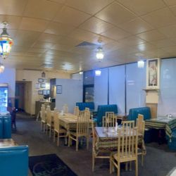 Beirut Grill & Sushi - Overview of the restaurant dining area