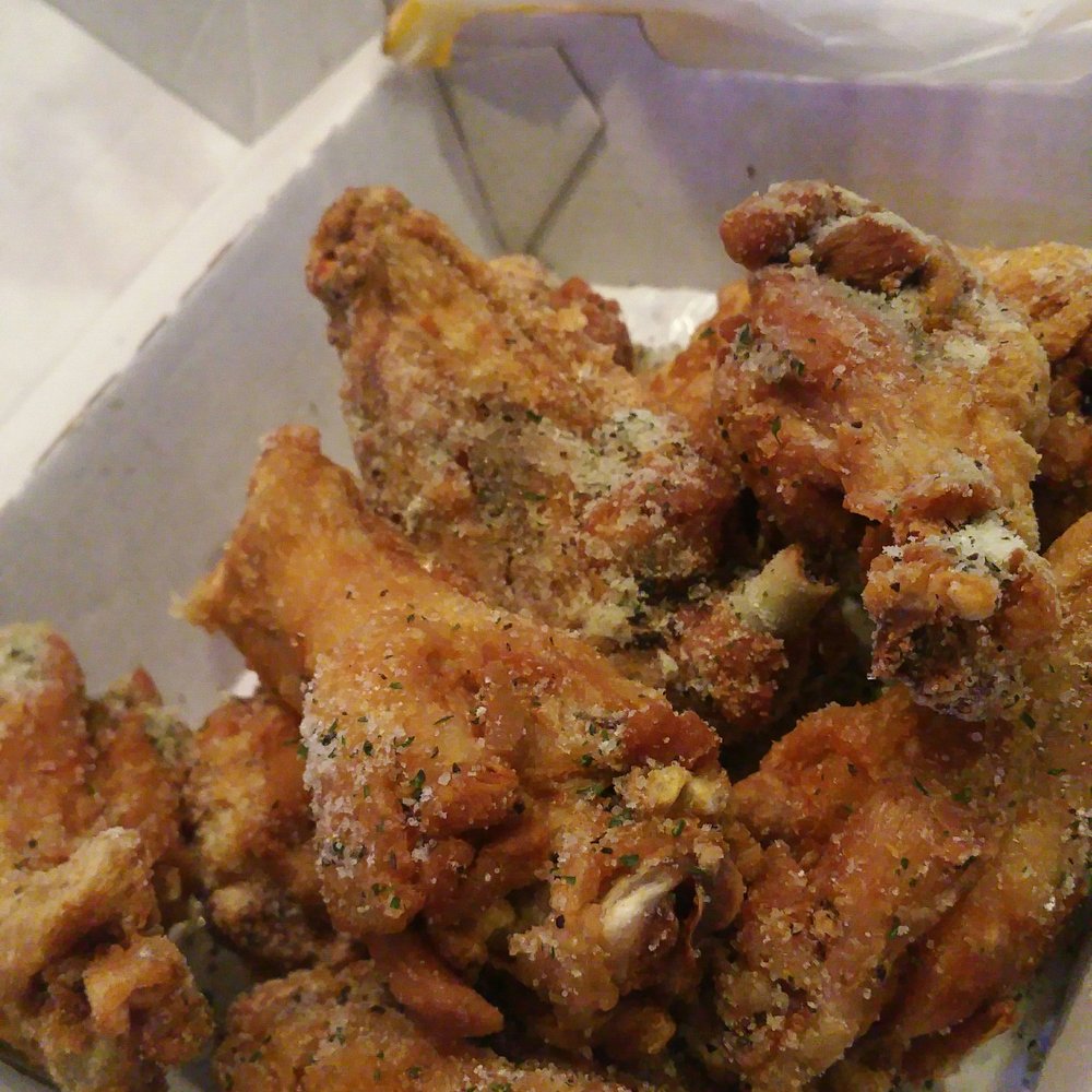 Buffalo Wild Wings - Salt n vinegarrrrrrrrr 33333 - Chicken Wings Near Me - Wethersfield, Connecticut Buffalo Wild Wings - Salt n vinegarrrrrrrrr 33333 - Chicken Wings Near Me - Wethersfield, Connecticut
