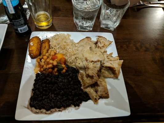 Bistro Cubano by null