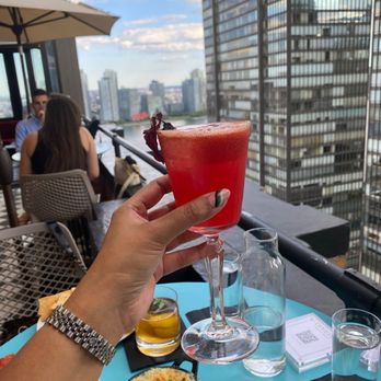 Ophelia - Cocktail Bars Near Me - New York, New York