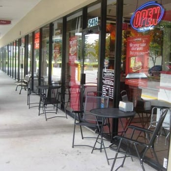 Firehouse Subs - Firehouse Subs - Sarasota on Fruitville: Outdoor dining - Fast Food Near Me - Sarasota, Florida