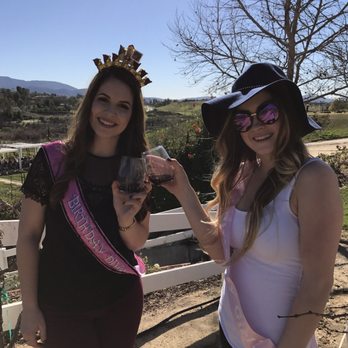 Rockin' Wine Tours - Wine Tours Near Me - Temecula, California Rockin' Wine Tours - Wine Tours Near Me - Temecula, California