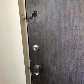 Americas Best Value Inn - The lock on the door of the adjoining room. There IS NO LOCK!! Smh - Hotels Near Me - Dillon, South Carolina