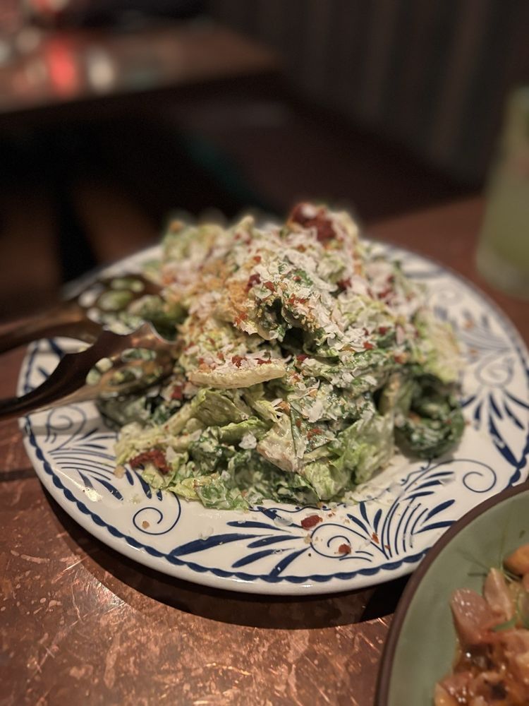 EL CARLOS ELEGANTE Updated September 2024 356 Photos & 131 Reviews