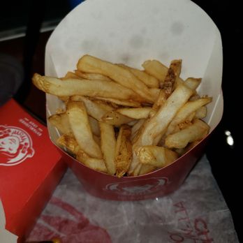 Wendy's - Soggy fries mixed with uncooked fries. - Fast Food Near Me - Kanab, Utah Wendy's - Soggy fries mixed with uncooked fries. - Fast Food Near Me - Kanab, Utah