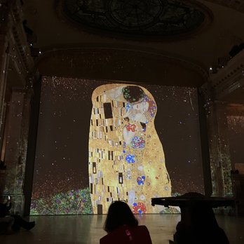 Hall des Lumières - Art Museums Near Me - New York, New York Hall des Lumières - Art Museums Near Me - New York, New York