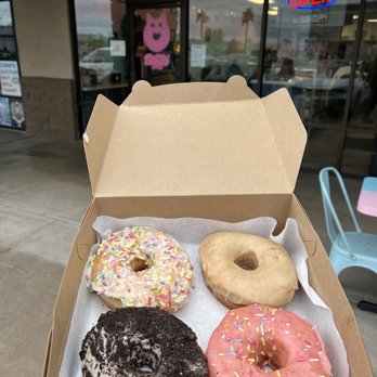 Sojo’s Donuts - Vanilla Sprinkle, strawberry sprinkle, maple, cookies and cream - Donuts Near Me - Mesa, Arizona Sojo’s Donuts - Vanilla Sprinkle, strawberry sprinkle, maple, cookies and cream - Donuts Near Me - Mesa, Arizona