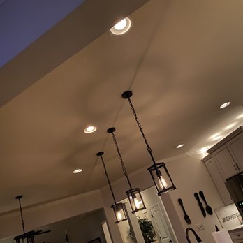 Your bath & kitchen - the lighting in the bathroom - General Contractors Near Me - Mechanicsburg, Pennsylvania Your bath & kitchen - the lighting in the bathroom - General Contractors Near Me - Mechanicsburg, Pennsylvania