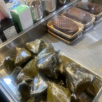 Tina Cake Desserts - Vietnamese Near Me - Vancouver, British Columbia Tina Cake Desserts - Vietnamese Near Me - Vancouver, British Columbia