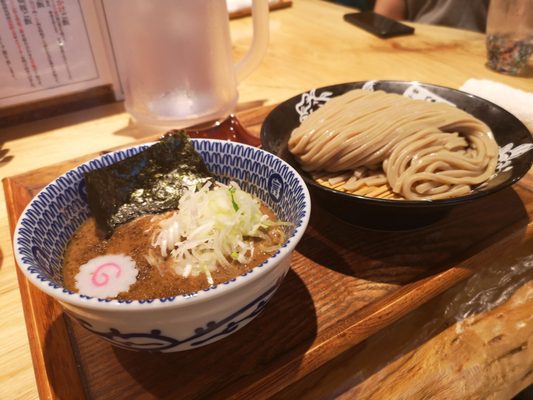 Ramen Tomita by null
