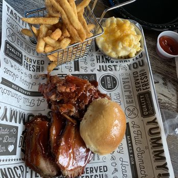 Alpha Pitt Smokers - Pulled pork, brisket, fries, and Mac and cheese. - Barbeque Near Me - Yorktown, Virginia