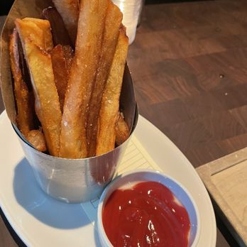 Water Grill - Bellevue - French fries - Seafood Near Me - Bellevue, Washington