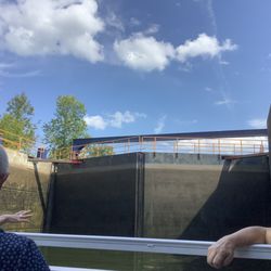 Erie Canal Cruises - The lock-in the way back