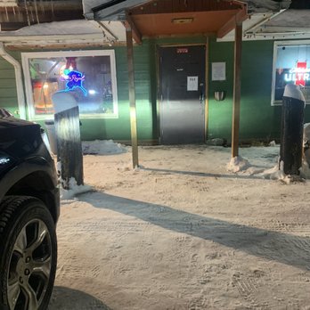 Knik Bar - Entrance - Bars Near Me
