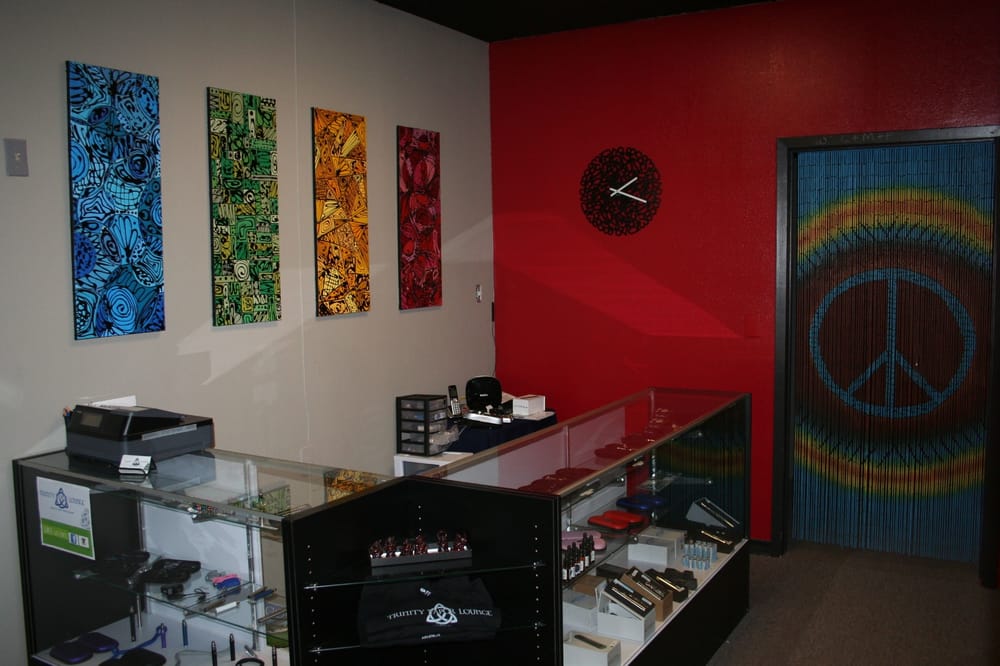 TRINITY VAPOR LOUNGE Updated July 2024 12 Reviews 3548 N 6th