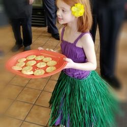 808 Cheesecake - Our lil Hula Princess handing out Lilikoi Macnut Cookies at our Grand Opening