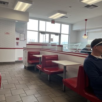 In-N-Out Burger - Inside - Fast Food Near Me - Aurora, Colorado In-N-Out Burger - Inside - Fast Food Near Me - Aurora, Colorado
