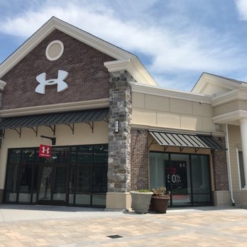 Under Armor Tanger Outlets 2025