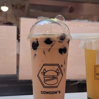 Cowcow’s Tea - Rose milk tea with giant boba - Bubble Tea Near Me - Honolulu, Hawaii Cowcow’s Tea - Rose milk tea with giant boba - Bubble Tea Near Me - Honolulu, Hawaii