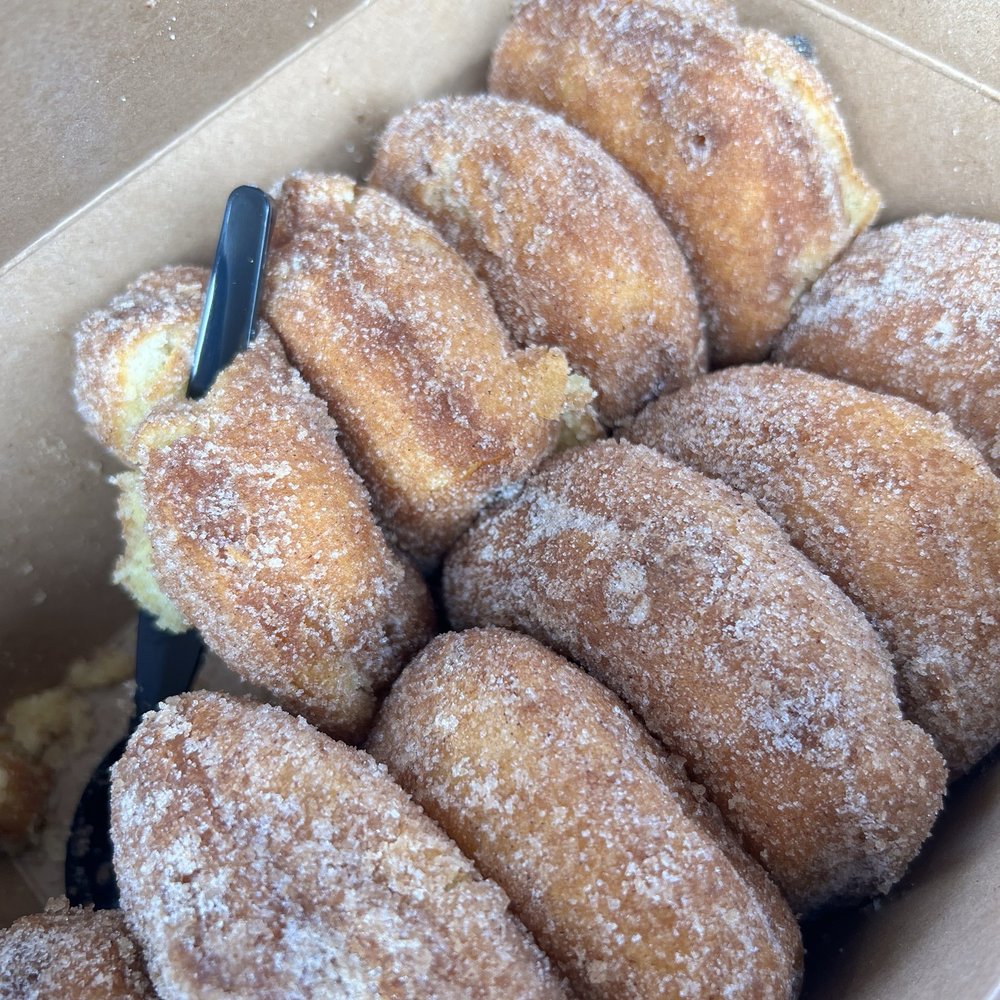 Fishkill Farms - one dozen apple doughnuts - Farmers Market Near Me - Hopewell Junction, New York
