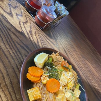 Thai Spoon Natomas - Tofu Pad Thai - Thai Near Me - Sacramento, California Thai Spoon Natomas - Tofu Pad Thai - Thai Near Me - Sacramento, California