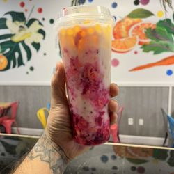 Wild & Raw - Dragon mango yogurt