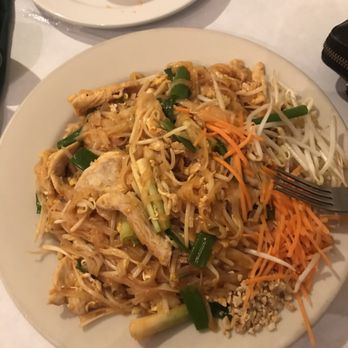 Nara Thai - Chicken pad Thai - Thai Near Me - Humble, Texas Nara Thai - Chicken pad Thai - Thai Near Me - Humble, Texas