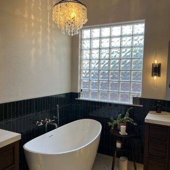 Green Home Services - Tub and Chandelier - General Contractors Near Me Green Home Services - Tub and Chandelier - General Contractors Near Me