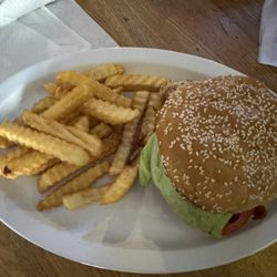 Will Henry's Tavern - Grilled chicken sandwich