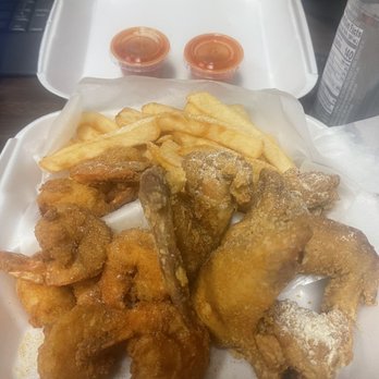 Lemon Pepper - Wings, Shrimp, and Fries - Chicken Wings Near Me - Tallahassee, Florida Lemon Pepper - Wings, Shrimp, and Fries - Chicken Wings Near Me - Tallahassee, Florida